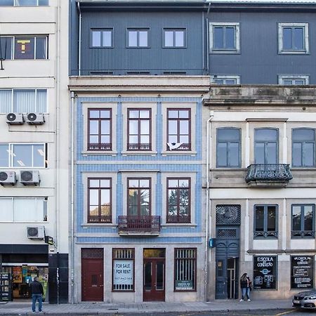 Stylish Studio W/ Ac & Balcony By Lovelystay Porto Exteriér fotografie
